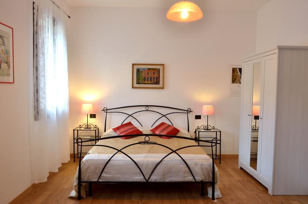 Paglia E Fieno Bed & Breakfast Villaga Стая снимка